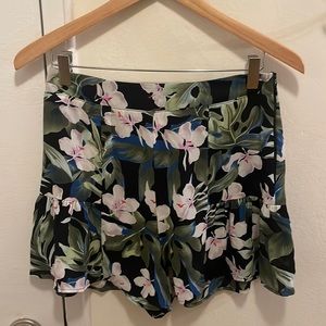 Floral flowy silk ruffle shorts